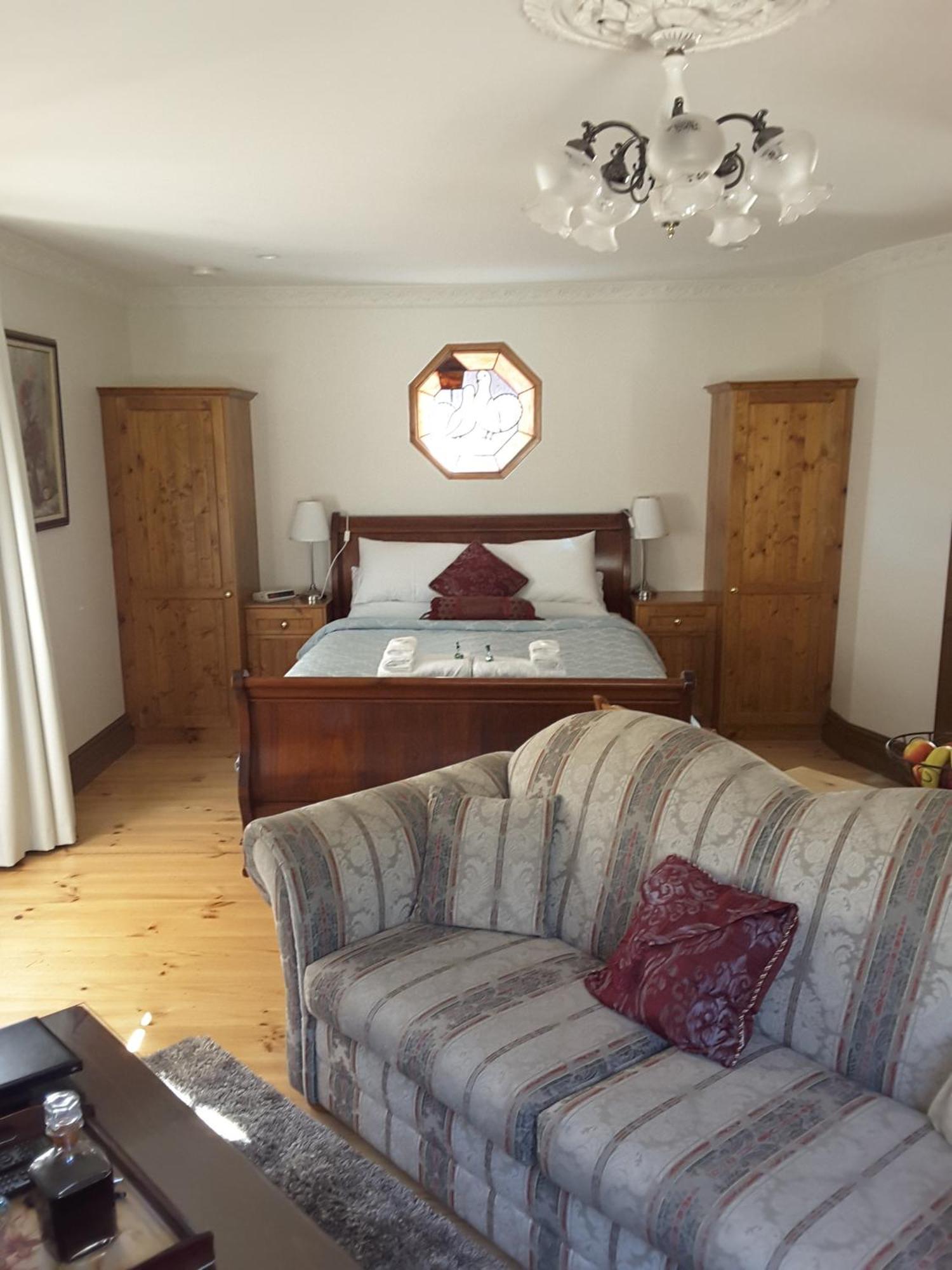 The Dove Cote Bed & Breakfast Тананда Стая снимка